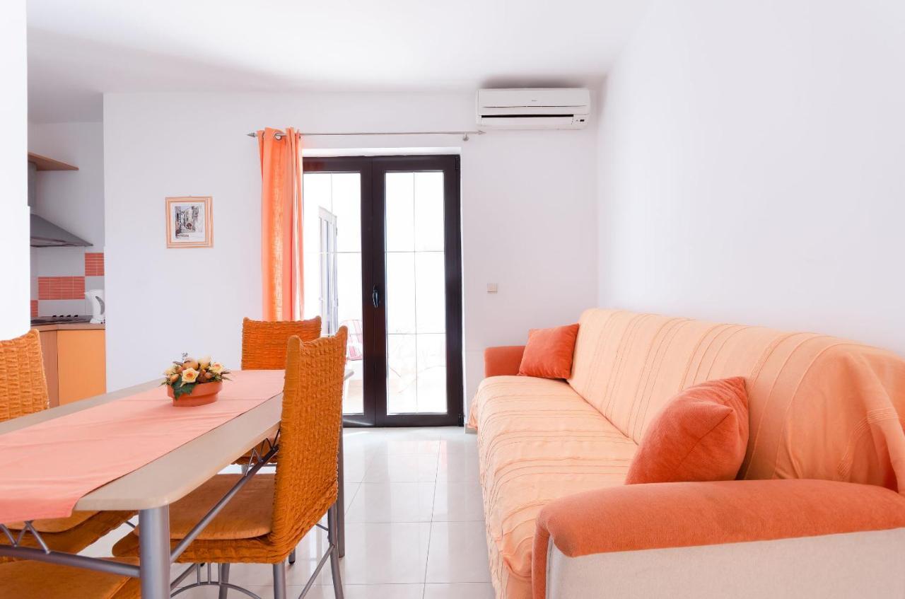 Apartments Helena 洛帕 外观 照片