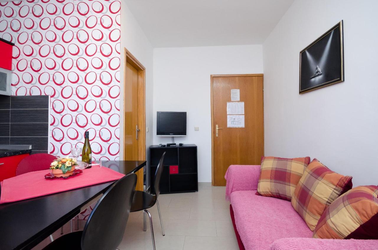 Apartments Helena 洛帕 外观 照片