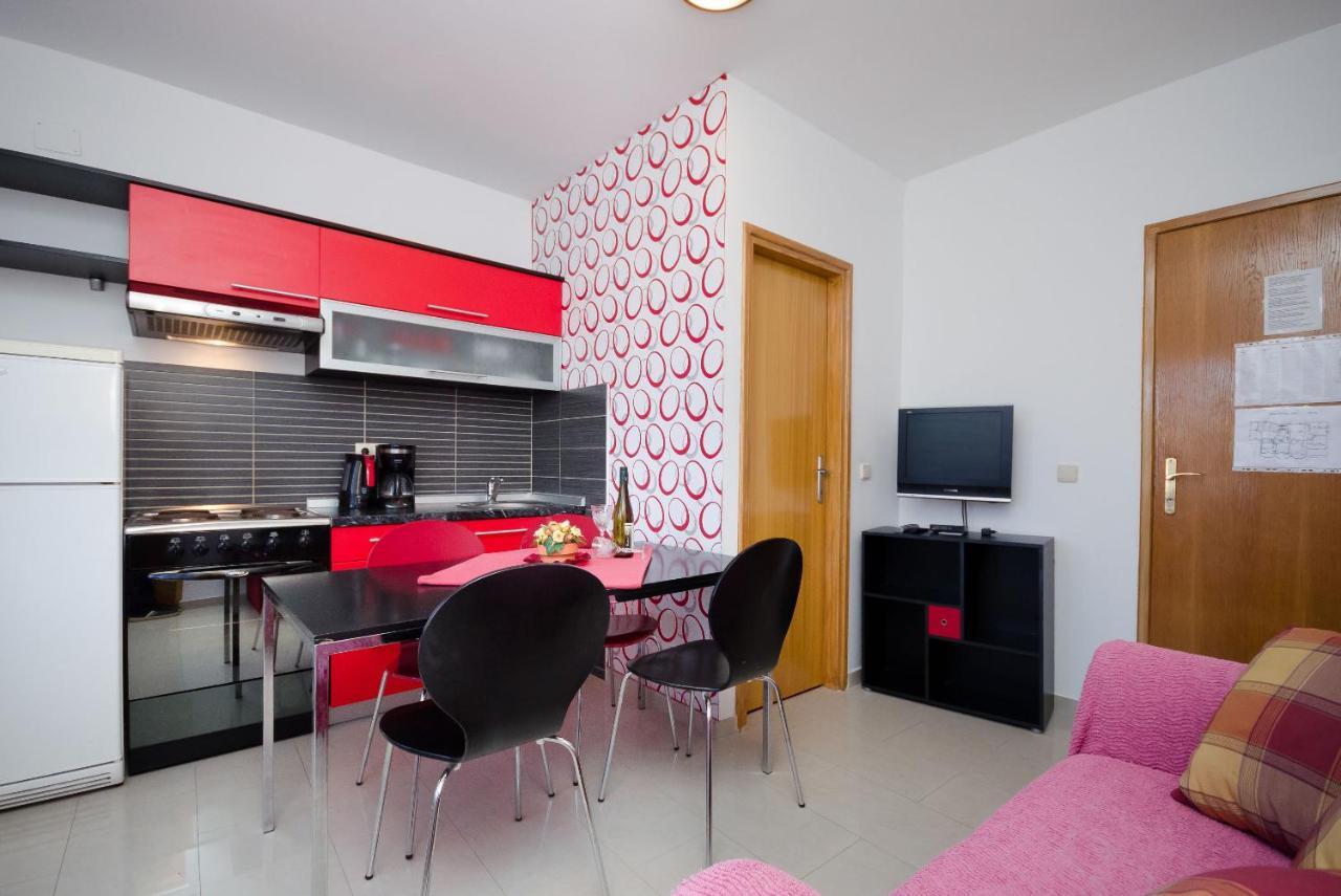 Apartments Helena 洛帕 外观 照片
